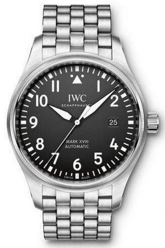 For this one, upon the black dial that sets with the white scale and pointers, forming a contrasting visual effect. Also matching a steel bracelet, the whole steel case replica IWC watch directly shows the metal charm.