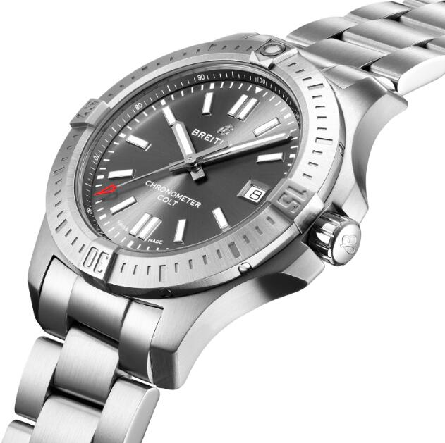 Omega And Breitling: Versatile Waterproof Swiss 1:1 Fake Watches UK For Every Occasion